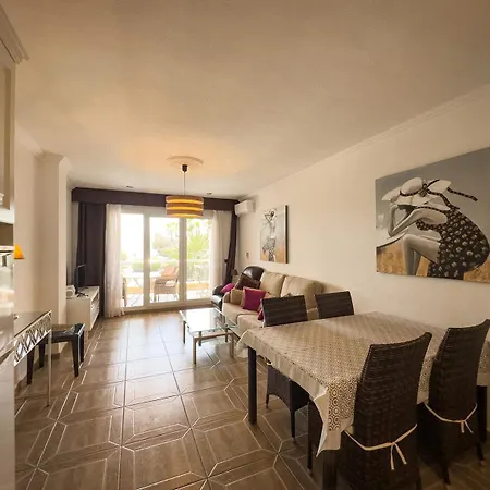 Apartment Beachfront Primera Linea 1-05